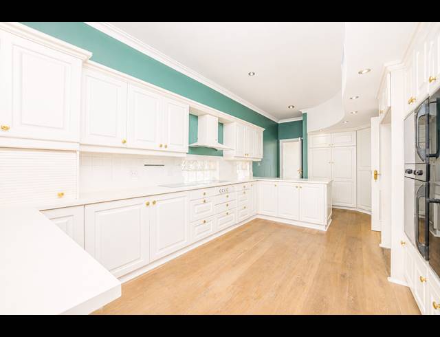 4 BEDROOM APARTMENT FOR SALE IN MORNINGSIDE